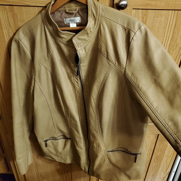 CJ Banks faux leather jacket - Picture 2 of 5